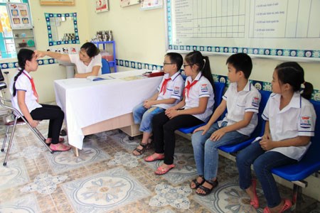 Khắc phục những khó khăn trong phát triển BHYT học sinh - sinh viên